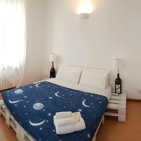 Uptown B'N'B Hotel Bergamo Bagian luar foto