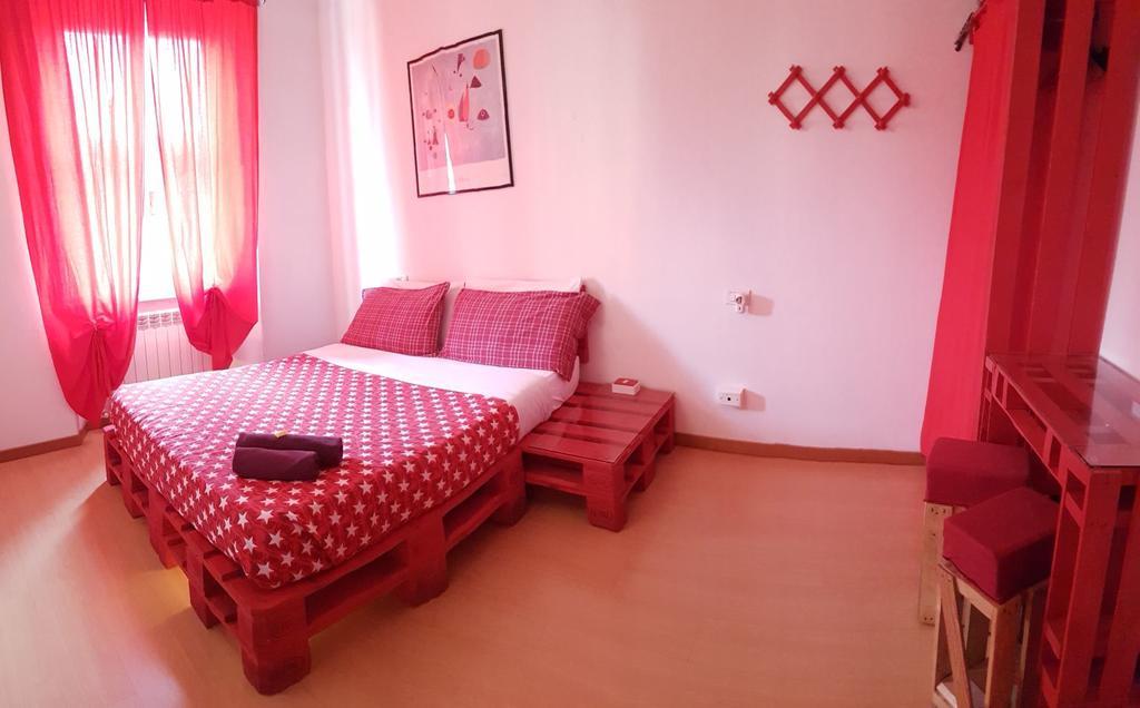 Uptown B'N'B Hotel Bergamo Bagian luar foto