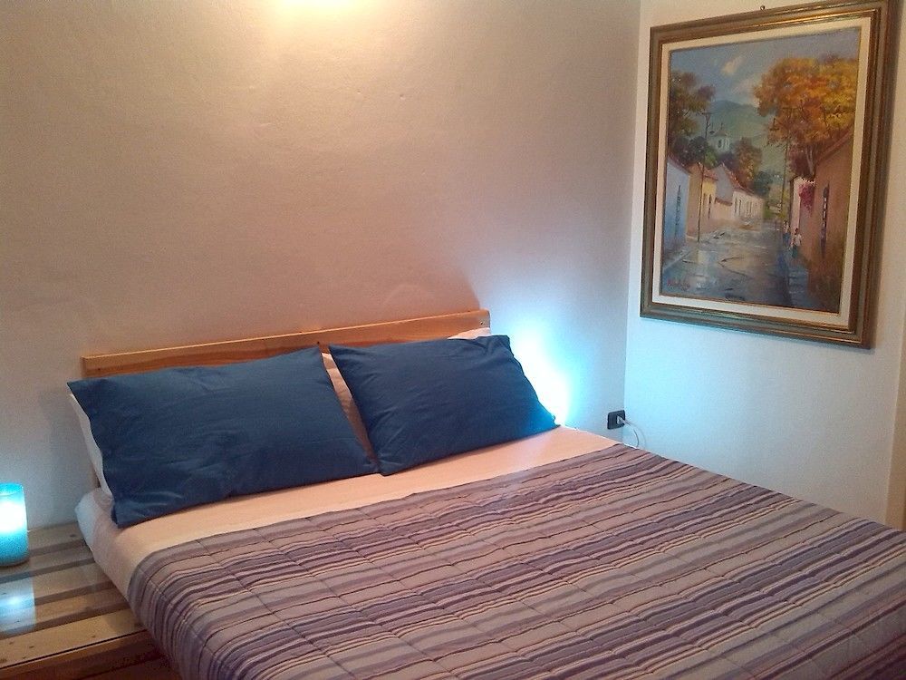 Uptown B'N'B Hotel Bergamo Bagian luar foto