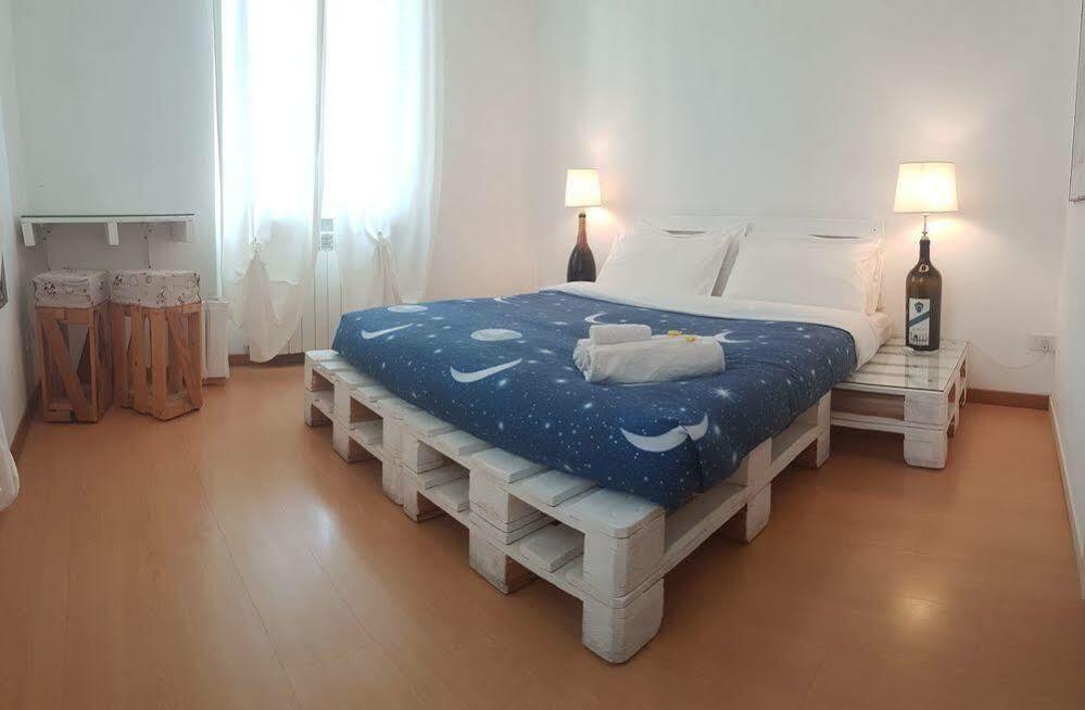Uptown B'N'B Hotel Bergamo Bagian luar foto