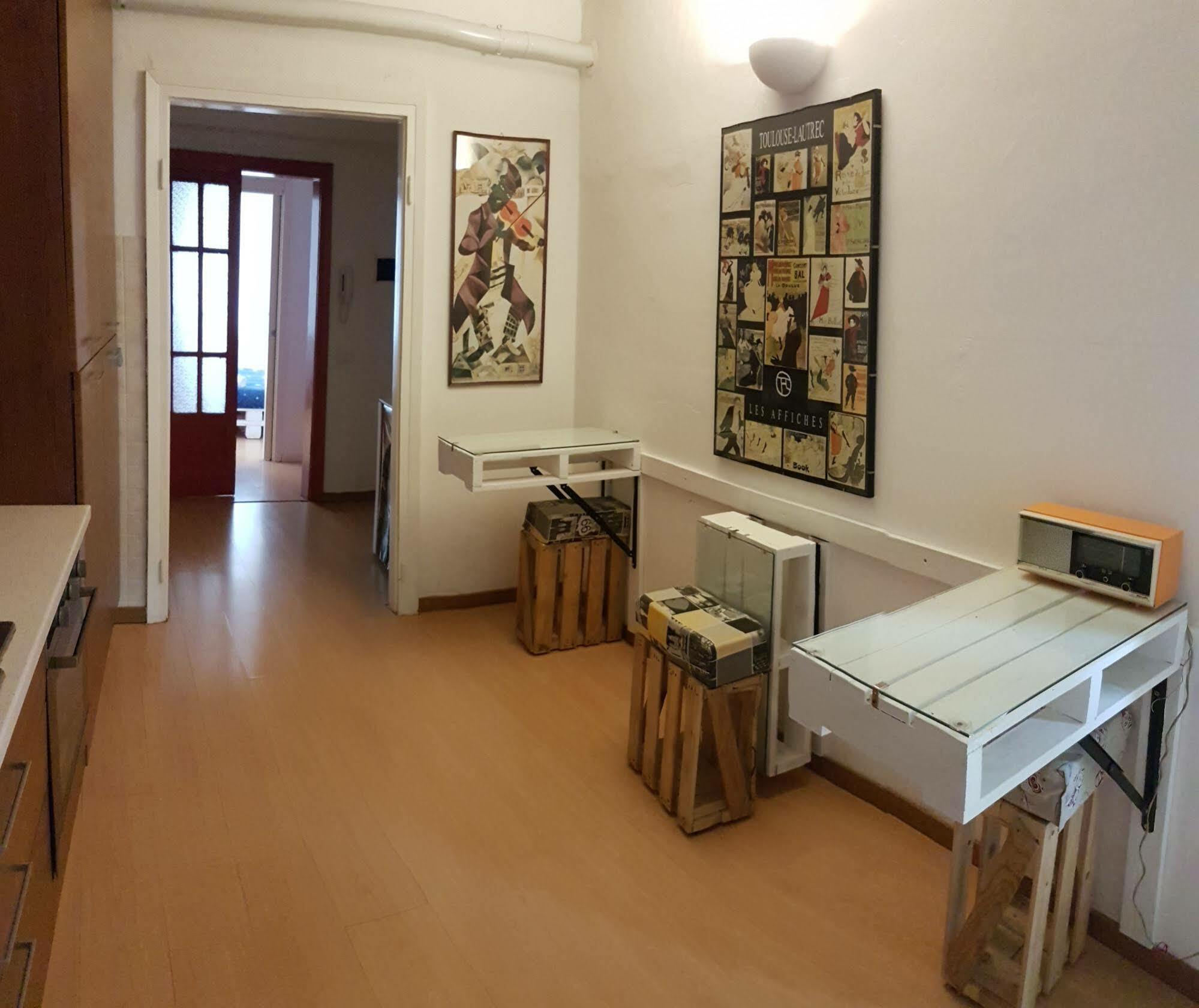 Uptown B'N'B Hotel Bergamo Bagian luar foto